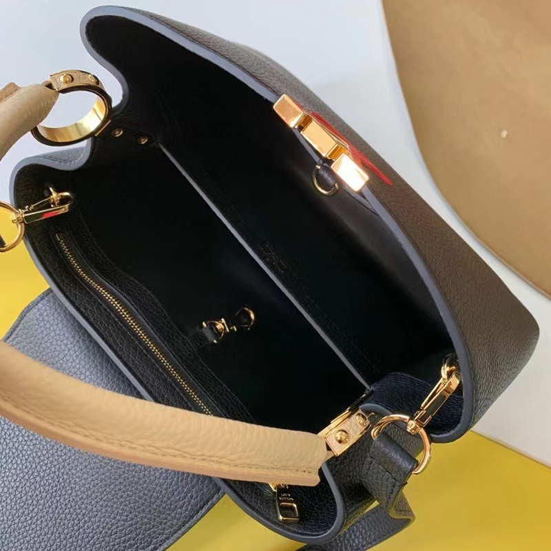 Louis Vuitton CAPUCINES MM  Handbag M56409 Black